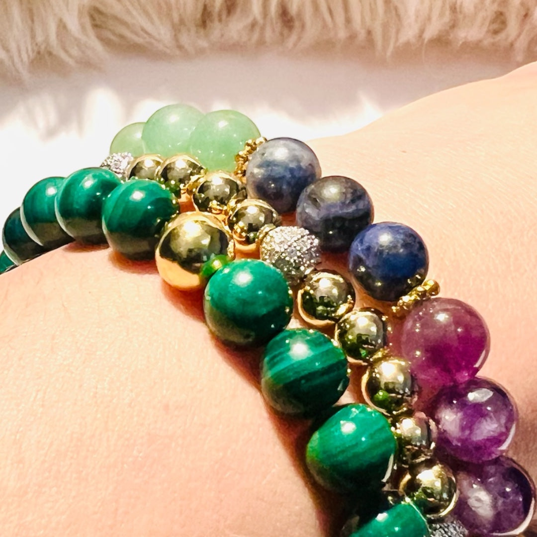SUN COLLECTION - Natural Malachite & Gold Bead Sun stretch Bracelet