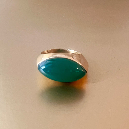 Natural Green Onyx AURA Ring: The Aura of Balance and Renewal